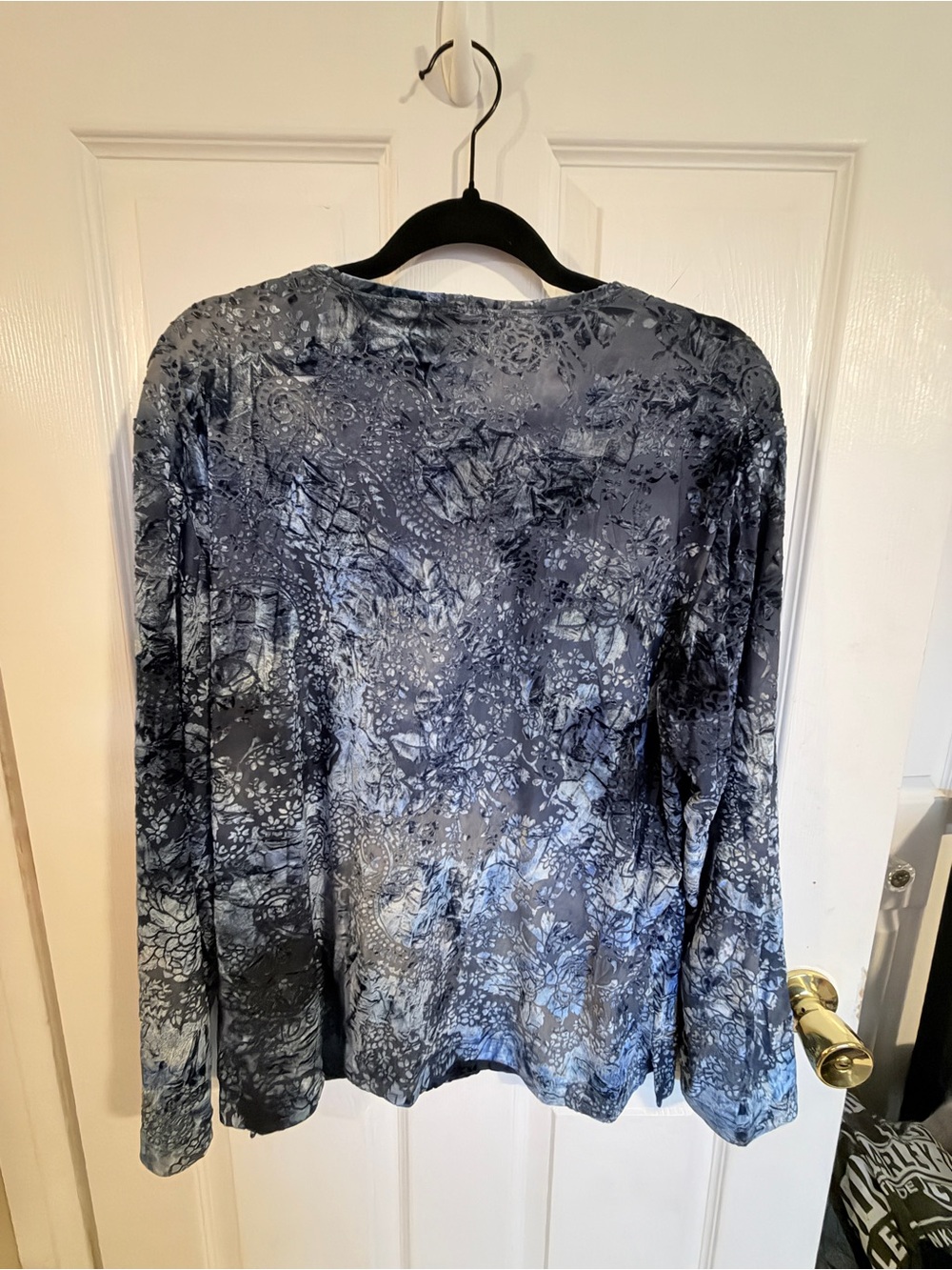 Chico's Navy and Light Blue Floral-Pattern Long Sleeve Top - Picture 3 of 3